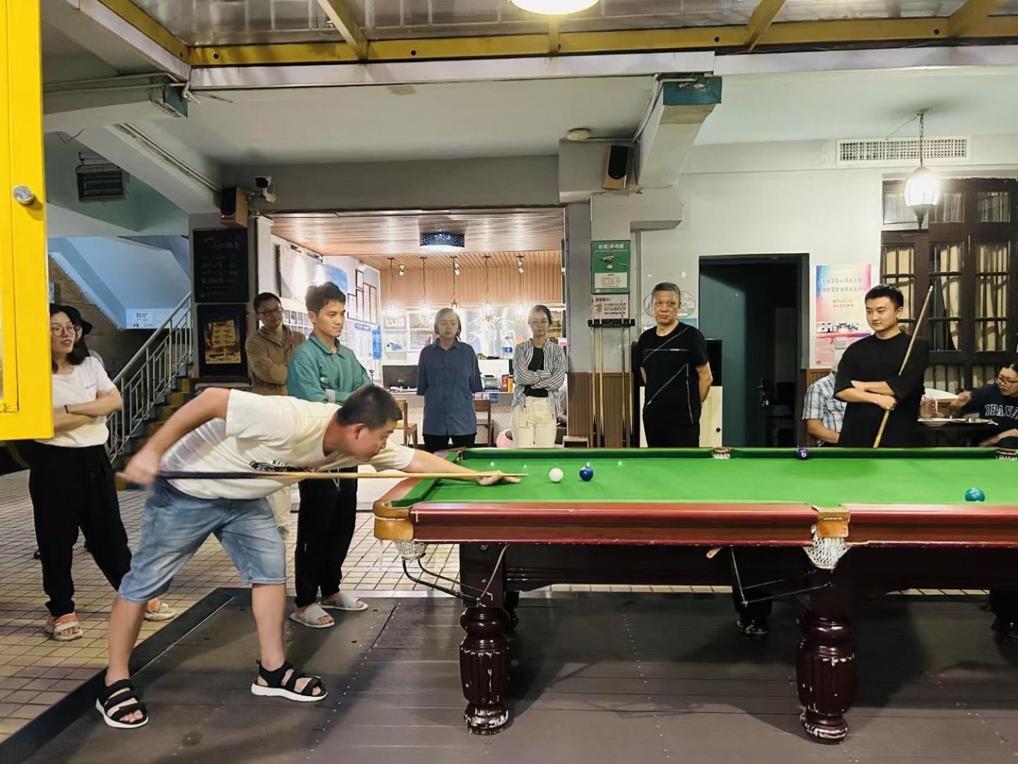 The Cloudland International Youth Hostel Close To The City Center,10 Min Walks To The Subway, Close To The Night Market, Old Street, Green Lake, English-Speaking Service, Free Activity Convenient Payment And Visa Cards Are Accepted Kunming Luaran gambar