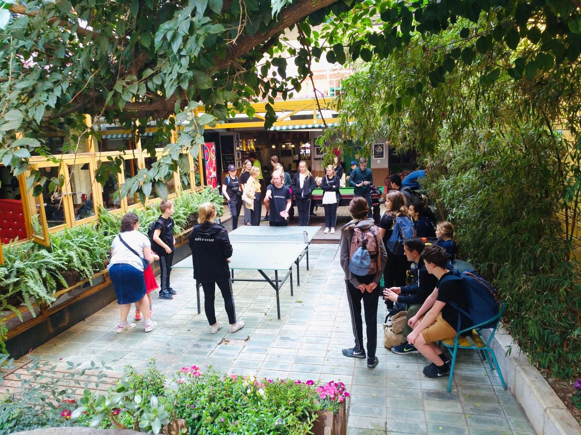 The Cloudland International Youth Hostel Close To The City Center,10 Min Walks To The Subway, Close To The Night Market, Old Street, Green Lake, English-Speaking Service, Free Activity Convenient Payment And Visa Cards Are Accepted Kunming Luaran gambar